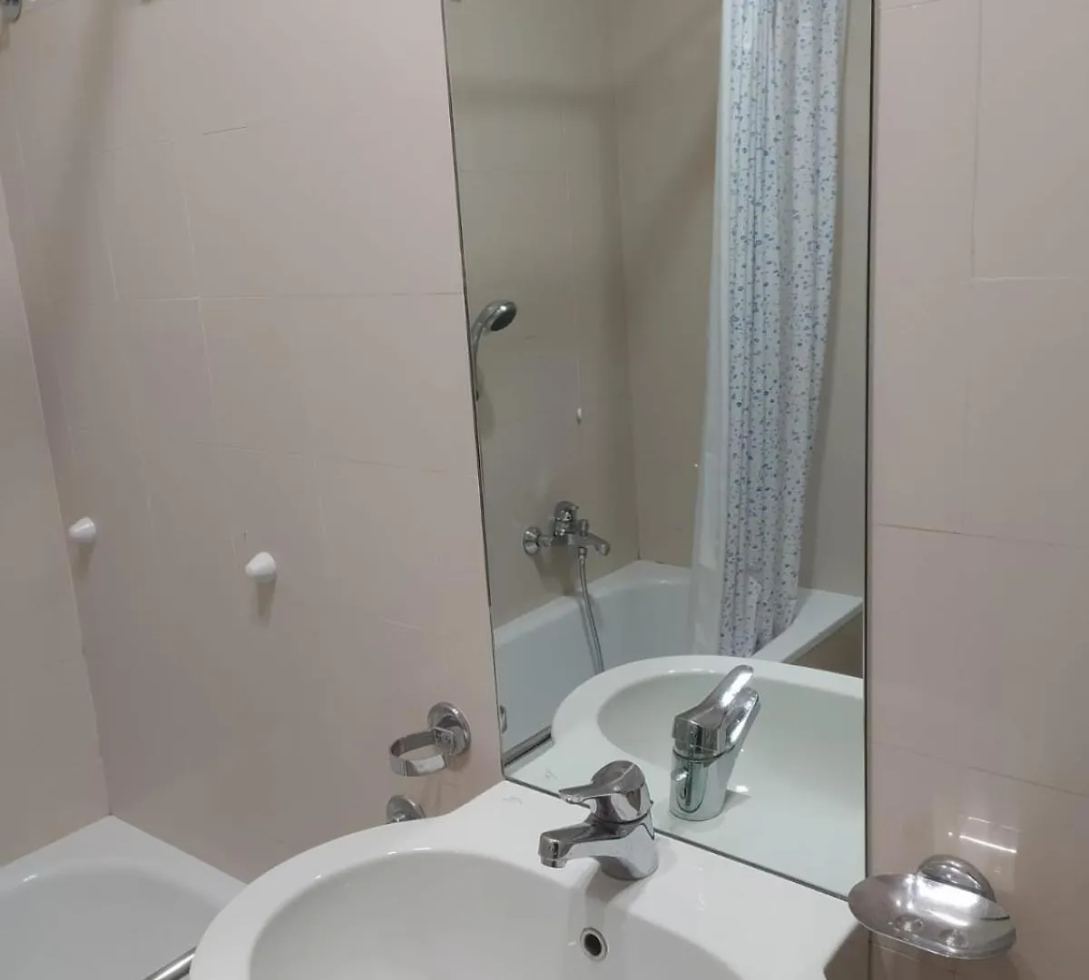 Pcq Apartments - Centro Citta Genoa