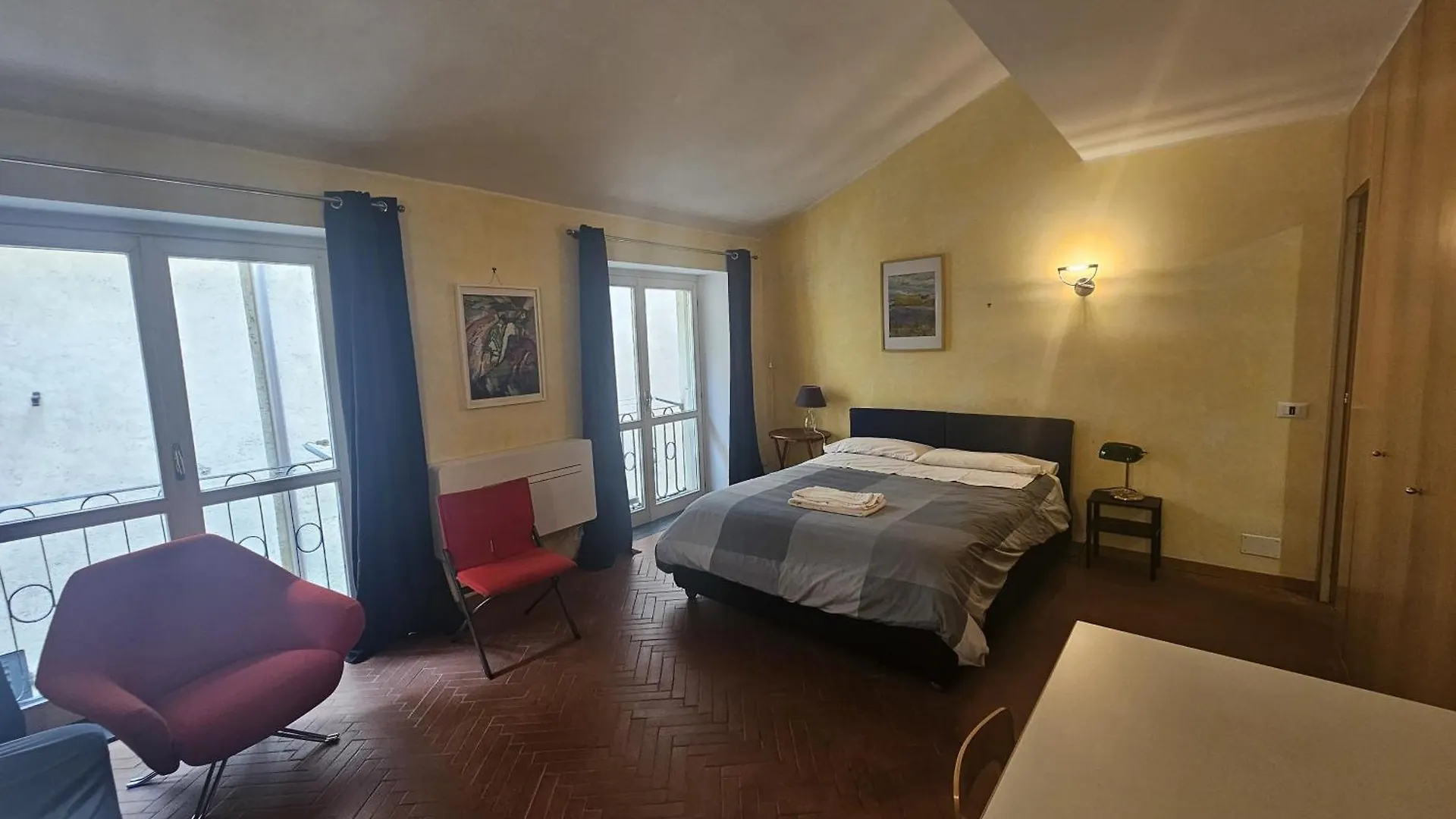 Pcq Apartments - Centro Citta Genoa