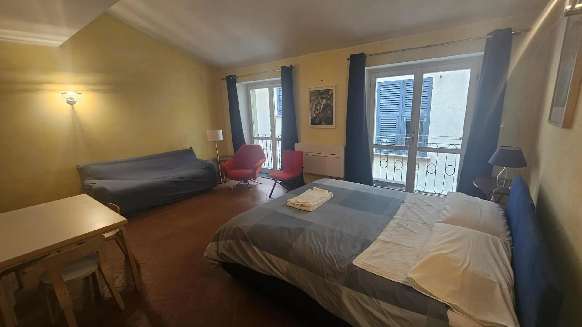 Pcq Apartments - Centro Citta Genoa Italy