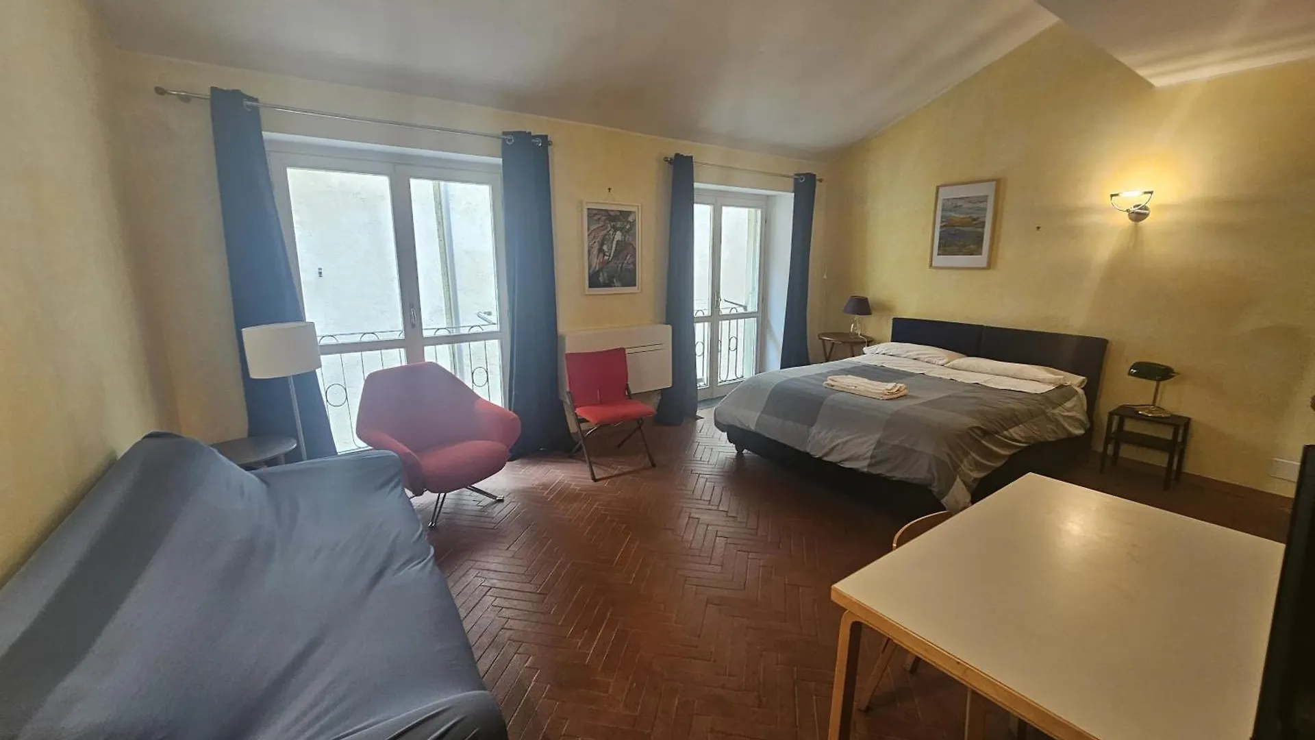 Pcq Apartments - Centro Citta Genoa